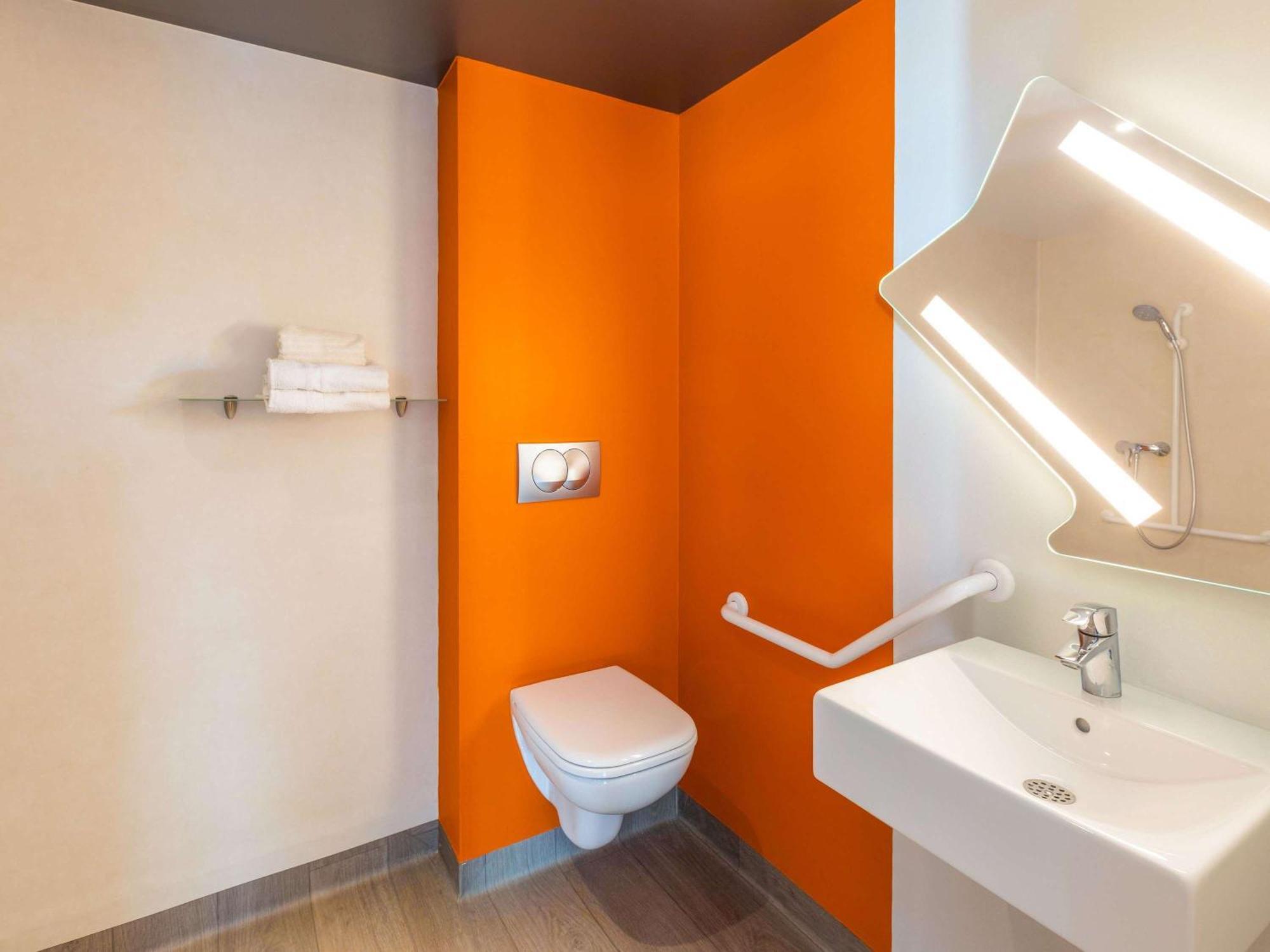 Ibis Budget Rennes Rte Lorient Exterior photo